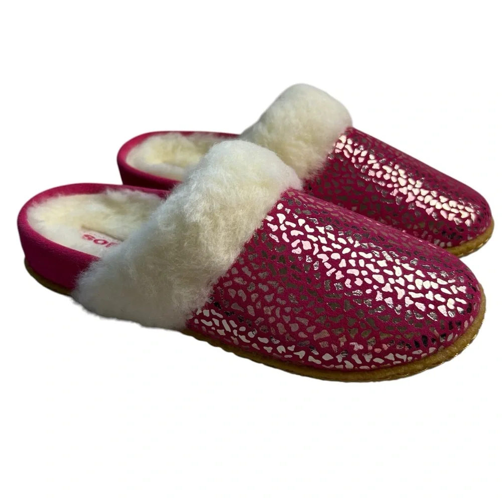 Sorel NEW Youth Nakiska Slide II Cactus Pink/White Fuzzy Slipper Youth 3, 4, 5